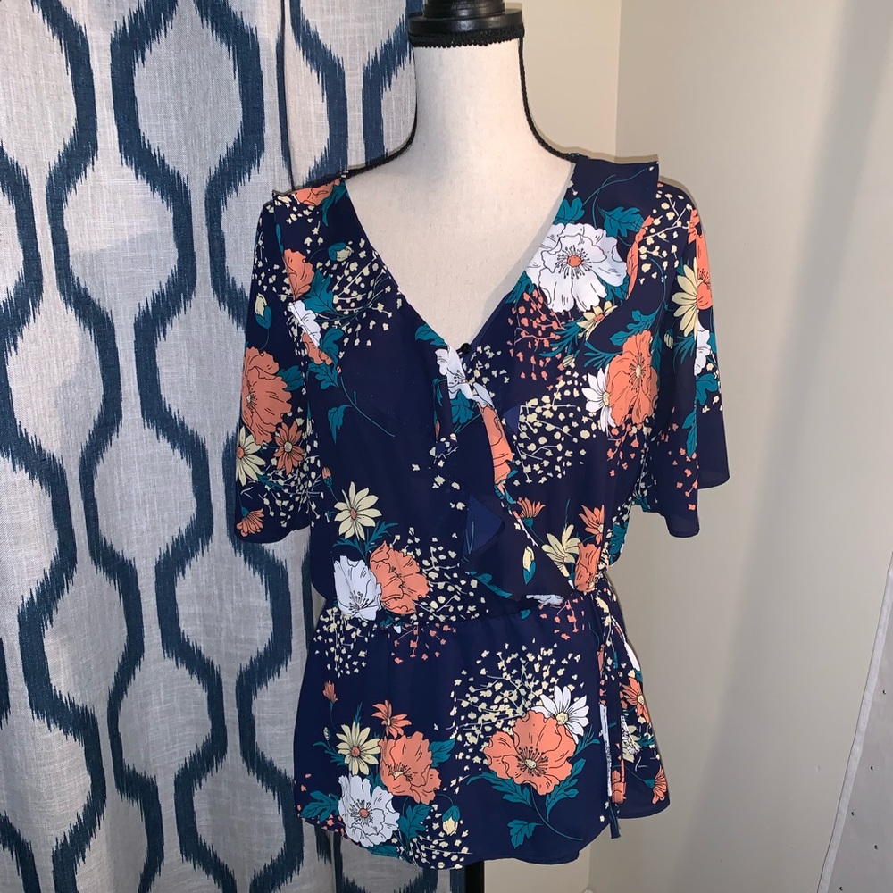 Front Tie Top